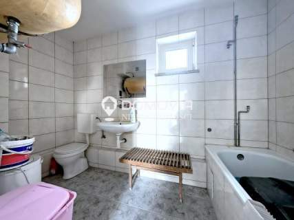 Dom murowany z gruntami rolnymi 2,55 ha Suchowola k. Zamościa