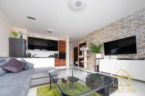 Sprzedam/2pokoje/50m2/Złocień/Balkon/ul.Agatowa