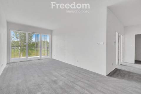 Nowoczesny apartament nad jeziorem