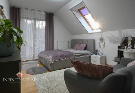 Sprzedam super dom 180m w lesie działka 880m ogród