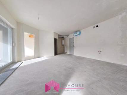 Trzypokojowy apartament z jacuzzi 120 m od plaży