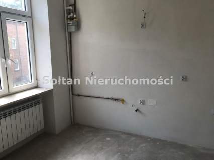 CAŁA KAMIENICA, CENTRUM RADOMIA ul. MONIUSZKI