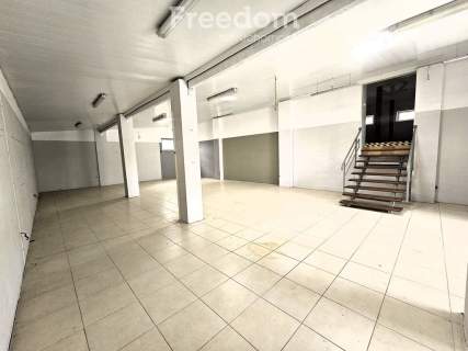 Na sprzedaż magazyn o pow. 545 m2 w Lipsku