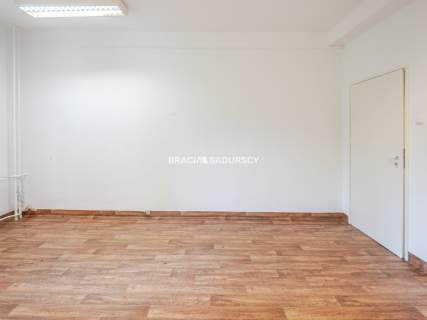 Lokal biurowy, 6 pomieszczeń
