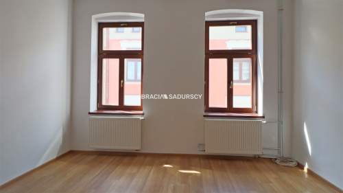 Biuro do wynajęcia, 52,21 m2, Tarnów