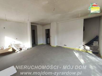 Dom w stanie deweloperskim blisko centrum Mszczonowa.