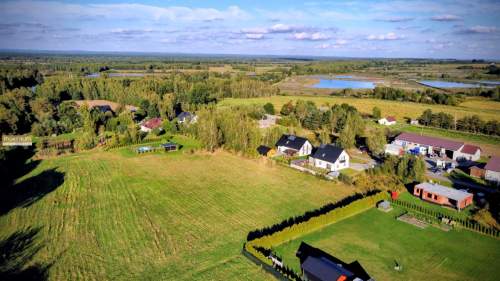 Działki budowlane 14 ar 24x61 m Chmielek