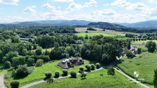 435 m2 77 AR dom - stan surowy Pogórze