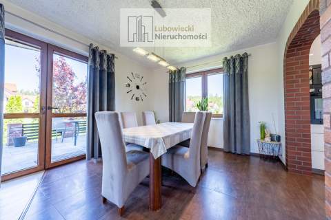 Dom jednorodzinny w Lemanach