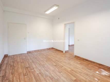 Lokal biurowy, 6 pomieszczeń