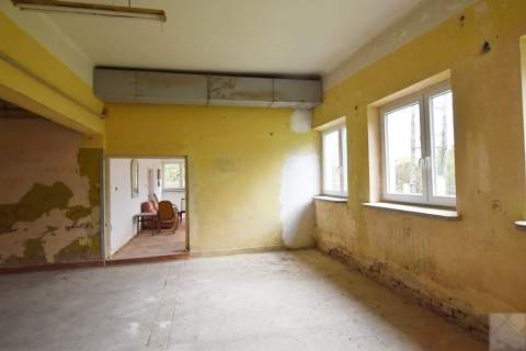 Magazyn 400m2, boczna ul. Słowackiego