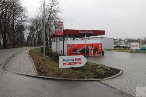 Warsztat samochodowy lub magazyn do wynajęcia