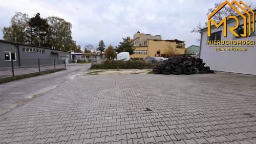 Hala 442 m pod handel, usługi lub produkcję w Tar