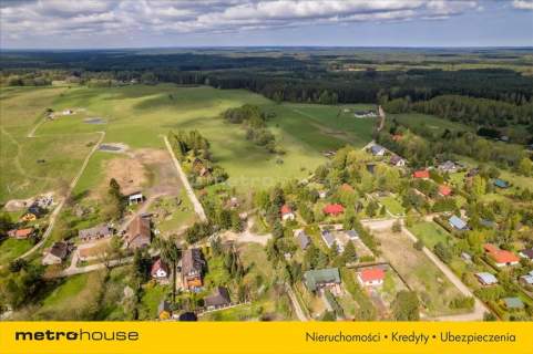 Działka blisko jeziora Małszewskiego.