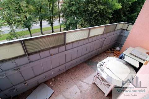 Mieszkanie do remontu 47m2 w bloku