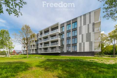 Nowoczesny apartament nad jeziorem