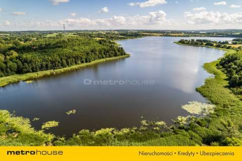 Działka siedliskowa nad jeziorem