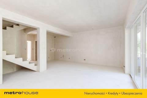 Segment skrajny, 4 sypialnie, garaż, 350m2 działka