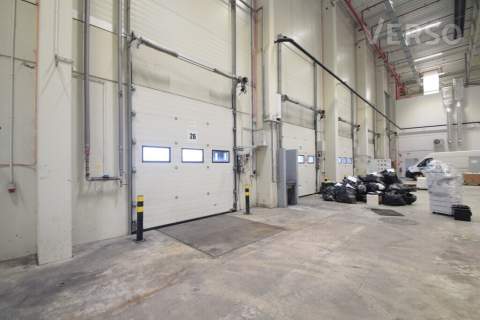Magazyn 2000 mkw., biura, 200 mkw.