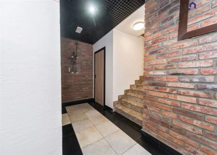 Nieruchomość komercyjna na sprzedaż, 332,31 m2, Bielsko-Biała