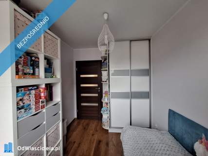 3 pokoje, Os Piastów, bezpośrednio