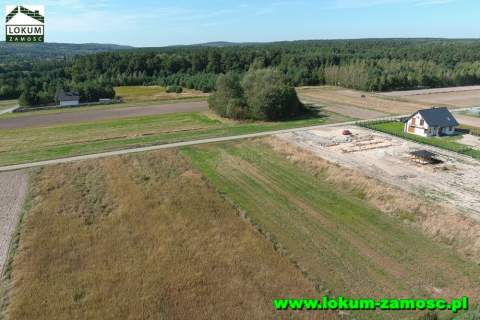 Działka w Zarzeczu gmina Zamość 0,22 ha