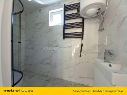 Dom 35 m2 Działka 829 m2 w miejscowości Łobódź
