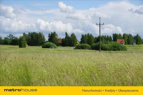 Działka pięknie położona nad jeziorem Tajty