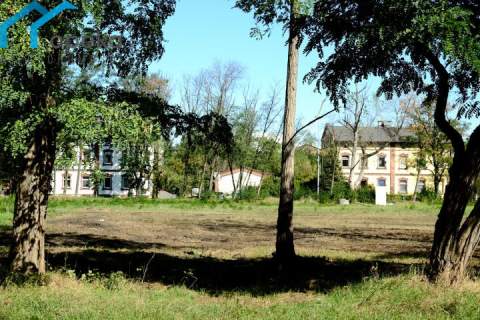 Działka usługowa