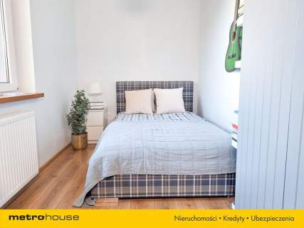 Bliźniak 4 pokoje 134m2 , garaż, blisko WKD