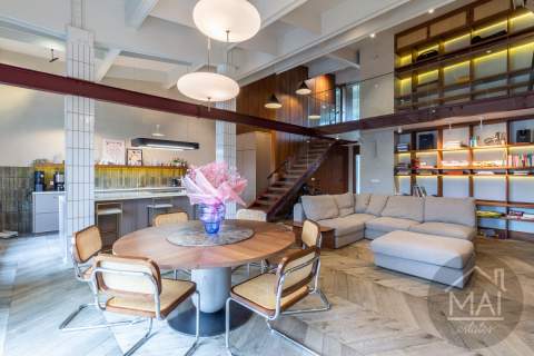 Wyjątkowy apartament z widokiem Wisłę/Hotel Forum.