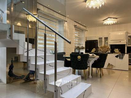 Luksusowy dom Glamour przy Szachtach 