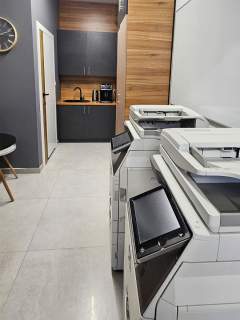 Atrakcyjny lokal biurowo-usługowy 48m2