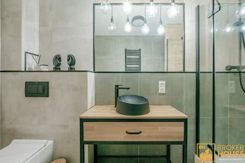 Wyjątkowy apartament w zabytkowej willi