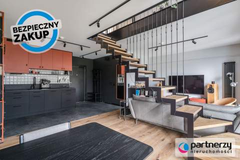 Dwupoziomowy apartament z ogrodem