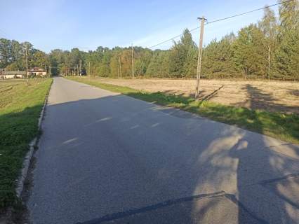 Sprzedam działki budowlane każda po 1500m2 we wsi Grochowa