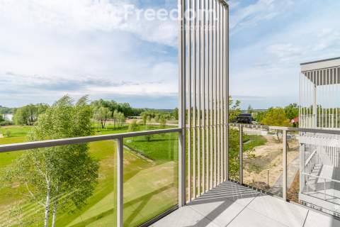 Nowoczesny apartament nad jeziorem