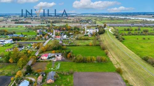Dwie działki - budowlano-rolna i rolna w Kiezmarku