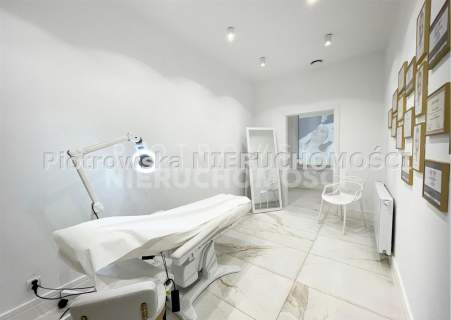 Biuro do wynajęcia, 153,5 m2, Sieradz