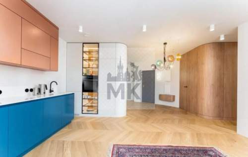 Luksusowy apartament w piękniej kamienicy przy Parku Krakowskim