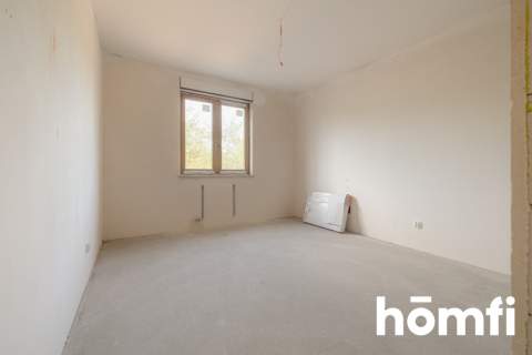 Przestronny 4 pokojowy apartament z ogrodem.