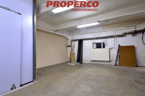 Lokal 43 m2, Pakosz, podwyższona piwnica