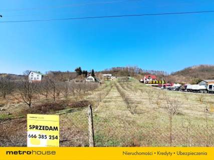 Działka budowlana w Zawichoście o pow.3448m2