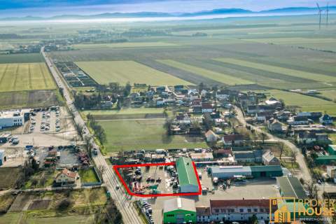 Obiekt halowo magazynowy 800m2 plac 3000m2