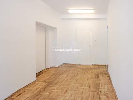 Lokal biurowy, 6 pomieszczeń