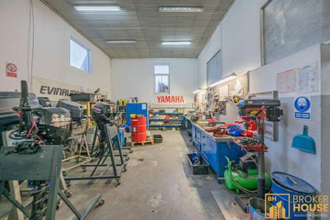 Kompleks hal z zapleczem biurowym