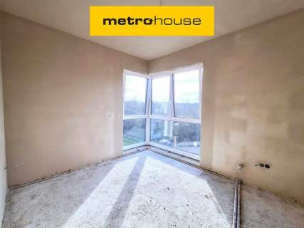 Nowoczesny segment 135m2/4 pokoje/ogródek 270m2