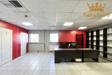 Hala magazynowa 698m2 nieogrzewana i 159m2 biura- Targówek Fabryczny