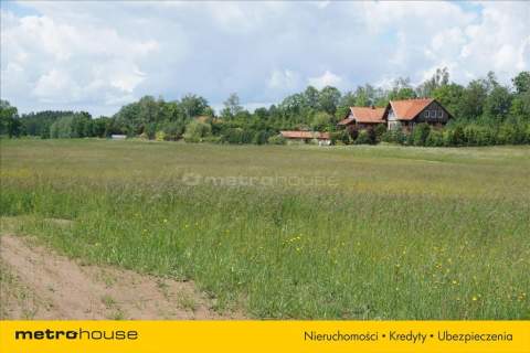 Działka w pięknej okolicy nad jeziorem Jagodne