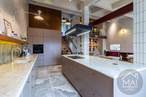 Wyjątkowy apartament z widokiem Wisłę/Hotel Forum.